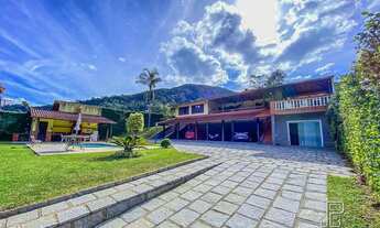 Imagem 2: Casa com 5 dormitórios à venda, 255 m² por R$ 1.480.000,00 - Comary - Teresópolis/RJ