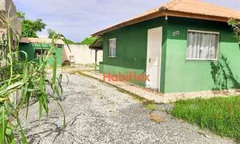 Imagem 3: Casa a venda, com 2 dormitórios e amplo quintal. Alto do Ribeirão, Florianópolis/SC