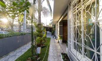 Imagem 3: Casa com 5 dormitórios à venda, 250 m² por R$ 950.000 - Rua dos Ipês, 61 Barreirinha - Cur