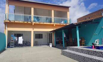 Imagem: Casa de dois pavimentos, com Piscina - Valle