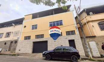 Imagem 2: Casa com 3 dormitórios para alugar, 151 m² por R$ 2.300,00/mês - São Bernardo - Juiz de Fo