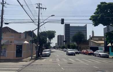 Imagem 2: Lote/Terreno para aluguel tem 838 metros quadrados em Centro - São José dos Pinhais - PR