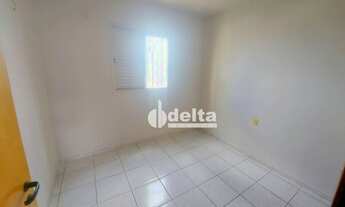 Imagem 7: Apartamento com 3 dormitórios para alugar, 98 m² por R$ 1.300,00/mês - Brasil - Uberlândia