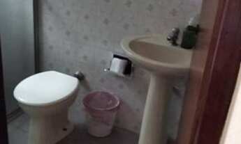 Imagem 5: Casa com 3 dormitórios,2 banheiros, edícula, garagem grande, LADO PRAIA Á 100M DO MAR à ve