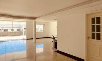 Imagem 7: Cobertura para venda tem 300 metros quadrados com 3 quartos