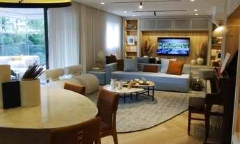 Imagem 2: Apartamento Luxuoso 208m² 4 quartos(3 suítes) Varandão / Dependência emp. / 3 vagas Barra