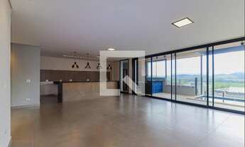 Imagem 1: Casa de Condomínio para Aluguel - Residencial Jaguary, 5 Quartos, 392 m2