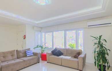 Imagem 2: Casa para Venda - 175m², 3 dormitórios, sendo 1 suites, 1 vaga - Hípica