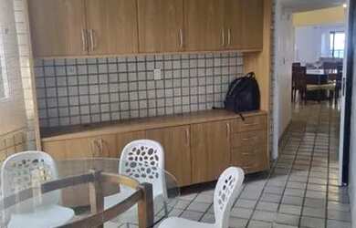 Imagem 7: Apartamento para aluguel possui 213 metros quadrados com 4 quartos em Boa Viagem - Recife