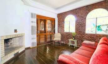 Imagem: Venda Padrão - Porto Alegre - Casa com