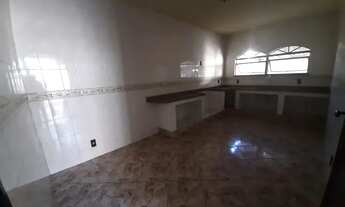 Imagem 6: Casa para aluguel com 60 metros quadrados com 1 quarto e garagem coberta