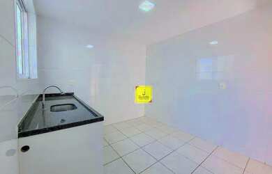 Imagem 6: Apto térreo de 2 quartos com garagem no Nova Era / Jardim dos Alfineiros