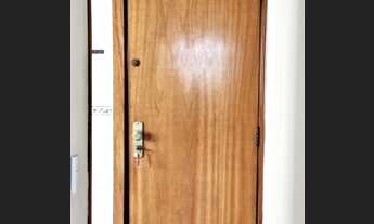 Imagem 2: Apartamento para locação na Rua Desembargador do Vale com 2 dormitórios, 1 vaga, perto de