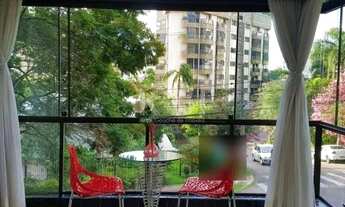 Imagem 2: Excelente apartamento localizado no bairro Bela Vista, 128 m² privativos, totalmente refor