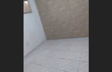 Imagem 6: Aluga-se uma casa