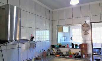 Imagem 6: Casa em Ótima Localização