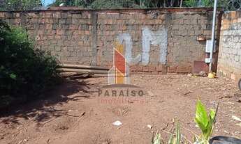 Imagem 2: Casa no Bairro Chácaras Tubalina e Quartel, localizado na cidade de Uberlândia / MG