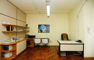 Imagem 3: Conjunto/Sala para Venda - 78.43m², 0 dormitórios, 1 vaga - Petrópolis