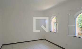 Imagem 2: Casa para Aluguel - Parque das Universidades, 1 Quarto, 40 m2