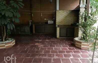 Imagem 5: Casa à venda em Centro com 569 m², 3 quartos, 1 suíte, 10 vagas