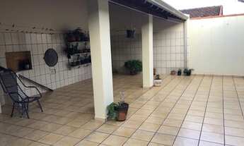 Imagem 5: Casa Galpão / depósito com 2 vagas na garagem