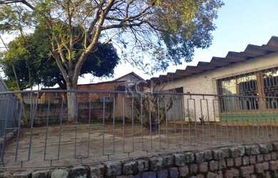 Imagem 2: Casa para Venda - 256.44m², 4 dormitórios, sendo 1 suites, 4 vagas - Cavalhada