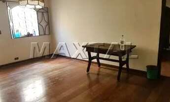 Imagem 2: Casa em ótima localização, rua tranquila são 3 dormitórios, 3 salas, 3 banheiros, 2 vagas