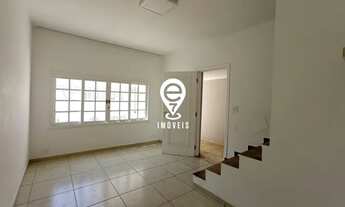 Imagem 1: Linda casa com 143m², 2 dorm.(1suíte) com 2 vagas de garagem!!!