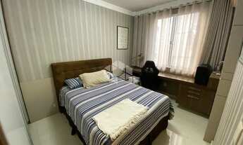 Imagem 4: Apartamento no bairro Coqueiros com 4 dormitórios, sendo 2 suítes e 1 vaga - Florianópolis