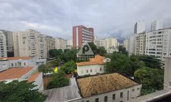 Imagem 5: Excelente apartamento no Flamengo com três quartos sendo uma suíte
