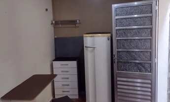 Imagem 5: Aluga-se 1 comodo.