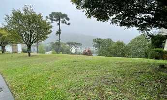 Imagem 2: Terreno localizado no condomínio Alphaville em Gramado com Projeto aprovado