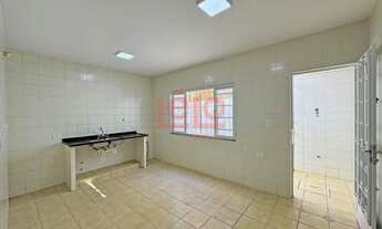 Imagem 6: Sobrado à venda na Zona 08 - Maringá/PR