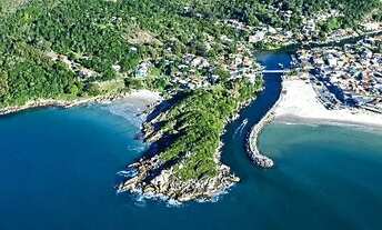 Imagem 3: Casa única na Fortaleza da Barra da Lagoa