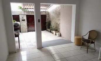 Imagem 2: Casa Ampla com 4 Quartos na Pajuçara - Próxima à Praia!