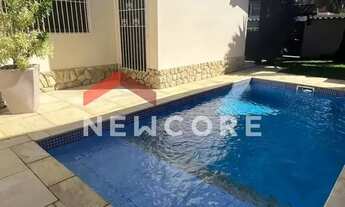 Imagem 2: Casa em Avenida Doutor Eduardo Lúcio Rodrigues Picanço - Itaipu - Niterói/RJ