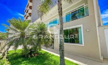 Imagem 7: Sobrado Robusto no Centro de Guaratuba 400m², 4 Suítes e Piscina a 400m do Mar