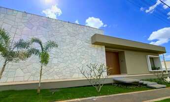 Imagem 3: Casa Térrea no Grand Trianon com 3 Suítes