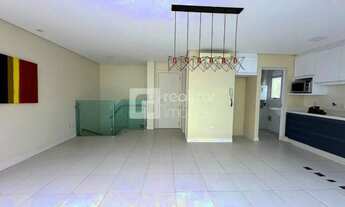 Imagem 2: Cobertura duplex com 3 dormitórios no Centro - Florianópolis