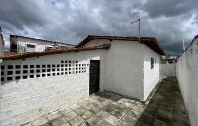 Imagem 2: Casa para alugar com 02 quartos no Bairro dos Ipês, em excelente localização