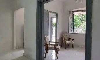 Imagem 2: Casa de 4 dormitórios, 2 banheiros para venda pronta para morar no bairro Partenon em Port