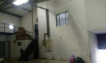 Imagem 6: Galpão à venda ou locação na Vila Anglo Brasileira com 627m², fácil acesso às principais a