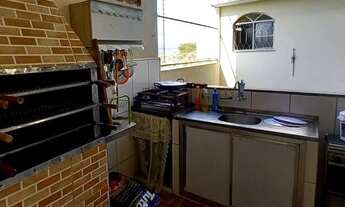 Imagem 2: Uma linda casa para venda com 230 metros quadrados com 2 quartos em Campo Grande - RJ