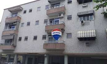 Imagem: Lindo apartamento com 2 quartos mais dependência