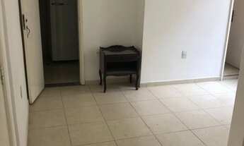 Imagem 2: Apartamento colado no metrô