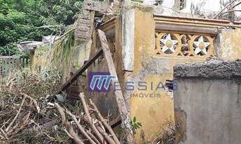 Imagem 4: ÓTIMO TERRENO com ponto de ônibus em frente
