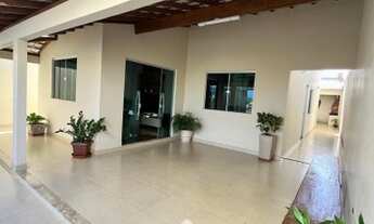 Imagem: Linda Casa a Venda no Bairro Planalto