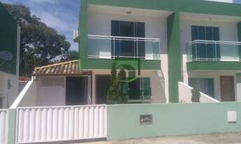 Imagem 4: Linda casa dúplex em condomínio com dois quartos