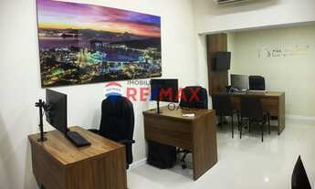 Imagem 2: Loja com 30m² , recém-reformada, com móveis planejados, no Quality Shopping - Centro da Fr