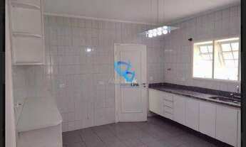 Imagem 7: Casa com 4 dormitórios para alugar, 248 m² por R$ 8.000,00/mês - Alphaville - Santana de P